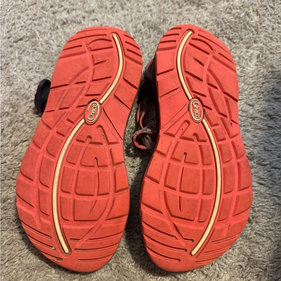 Chaco Size 7 - Picture 2 of 3